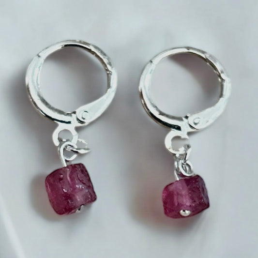 Ruby raw crystal huggies silver